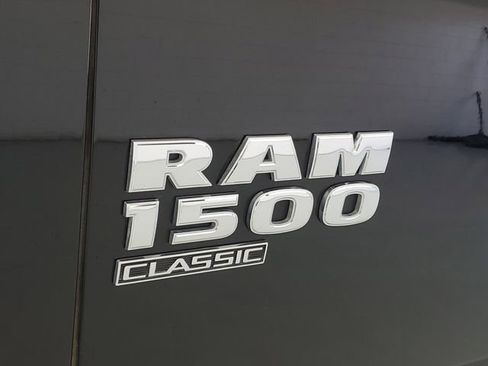 Used 2024 RAM 1500 Classic SLT AWD/4WD image 8