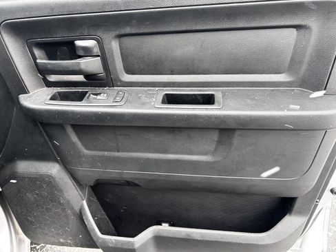 Used 2018 RAM 1500 Express image 18