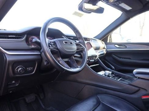 Used 2022 Jeep Grand Cherokee L Overland image 20