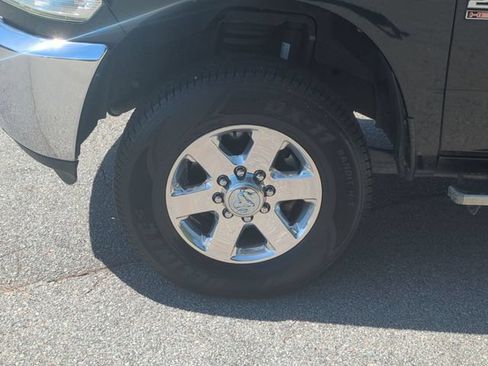 Used 2015 RAM 2500 SLT w/ Luxury Group AWD/4WD image 10