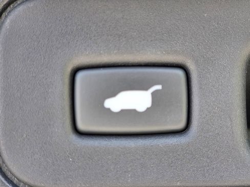 Used 2025 Honda Passport Black Edition image 32