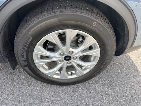 Used 2023 Ford Escape Active w/ Cold Weather Package FWD image 14