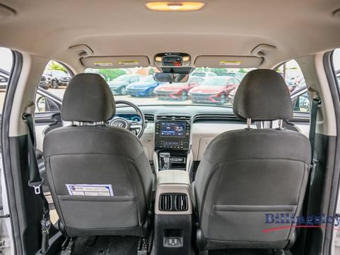 Used 2024 Hyundai Tucson SEL FWD image 16