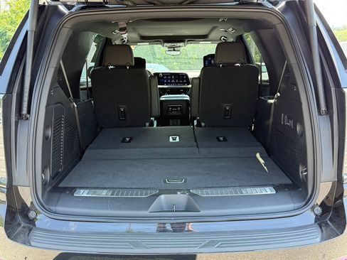 Certified 2026 Chevrolet Tahoe High Country AWD/4WD image 11