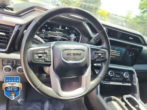 Certified 2025 GMC Sierra 2500 Denali w/ Technology Package AWD/4WD image 16