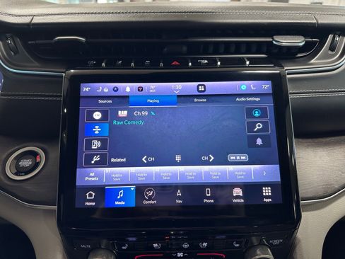 Used 2022 Jeep Grand Cherokee L Overland image 28