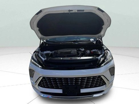 Used 2024 Buick Envision Avenir image 58