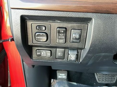 Used 2020 Toyota Tundra Limited w/ Limited Premium Package image 8