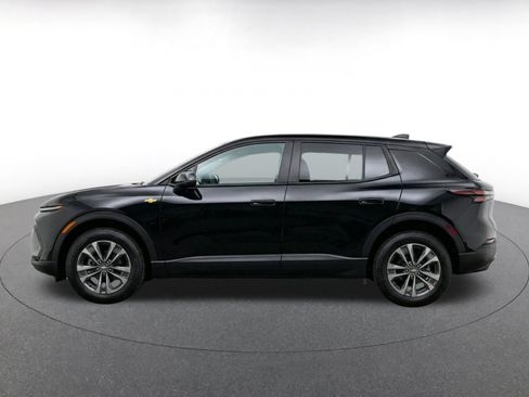 Used 2025 Chevrolet Equinox LT FWD image 4