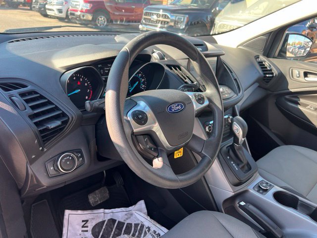 Used 2016 Ford Escape SE w/ Equipment Group 201A AWD/4WD image 7