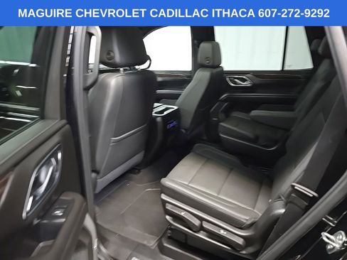 Used 2021 Chevrolet Tahoe Z71 w/ Z71 Signature Package AWD/4WD image 31