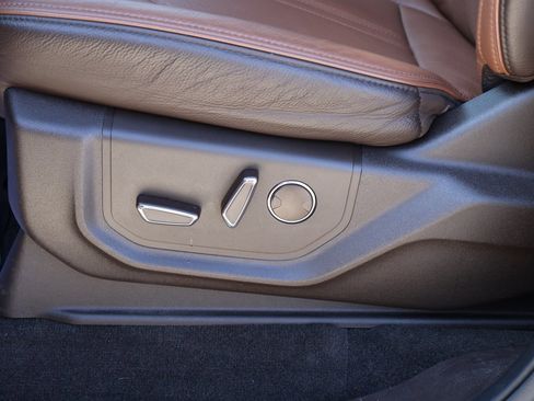 Used 2024 Ford Expedition King Ranch image 25