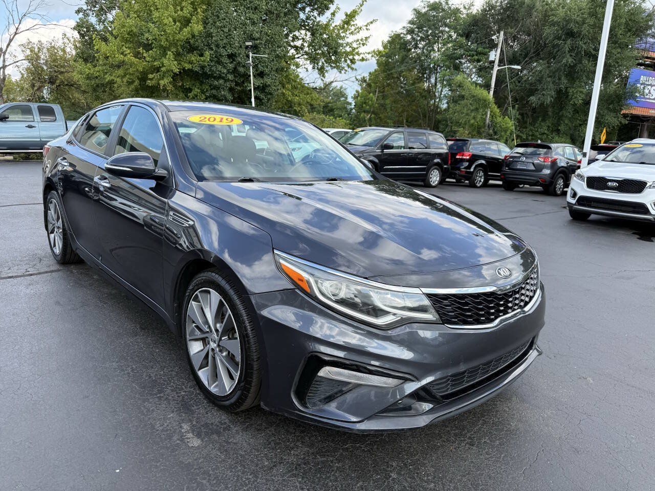 Used 2019 Kia Optima S FWD image 4