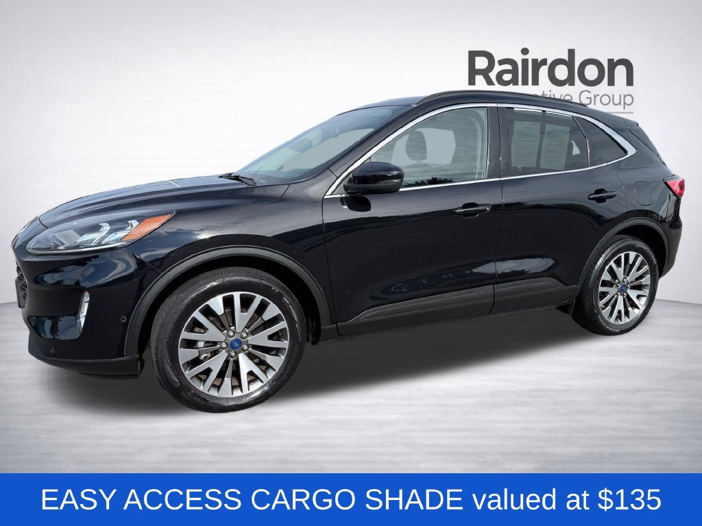Used 2020 Ford Escape Titanium w/ Titanium Premium Package 2.0 AWD/4WD image 3