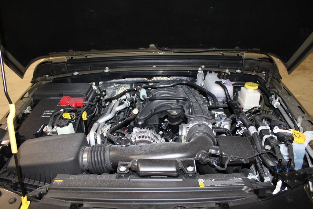 New 2026 Jeep Gladiator Sport AWD/4WD image 35