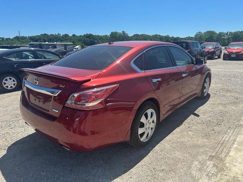 Used 2013 Nissan Altima 2.5 SV w/ 2.5SV Convenience Pkg FWD image 3