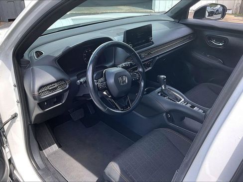 Used 2023 Honda HR-V Sport image 16