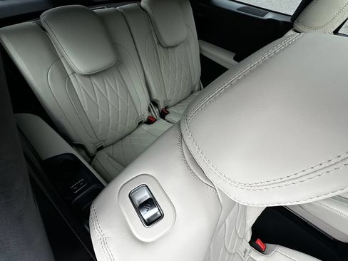 New 2026 Mercedes-Benz GLS 63 AMG 4MATIC image 20