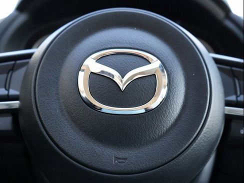 New 2025 MAZDA CX-5 AWD 2.5 S w/ Preferred Package image 28