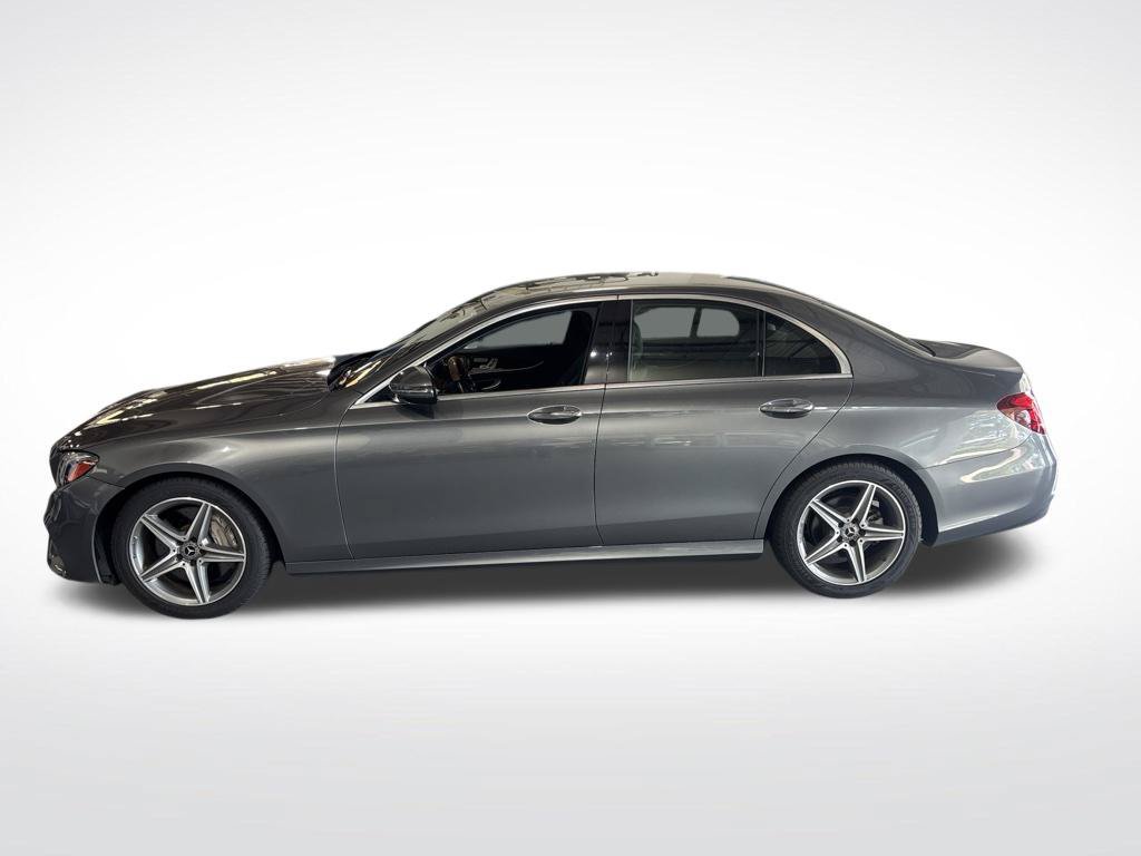 Used 2019 Mercedes-Benz E 300 image 2