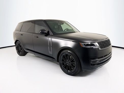 New 2026 Land Rover Range Rover Long Wheelbase SE AWD/4WD image 3