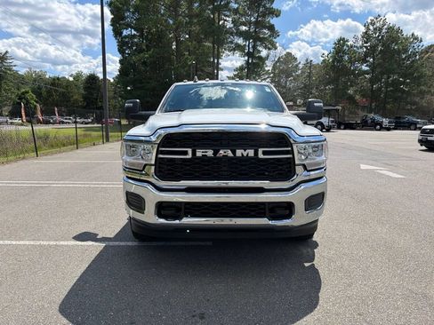 Used 2023 RAM 3500 Tradesman AWD/4WD image 3