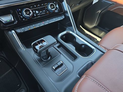New 2026 GMC Sierra 1500 Denali Ultimate AWD/4WD image 23