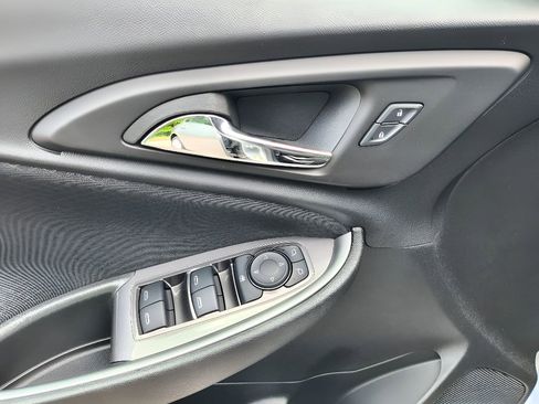 New 2025 Chevrolet Malibu LS w/ LPO, Floor Liner Package image 10