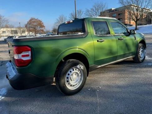New 2025 Ford Maverick XL image 2