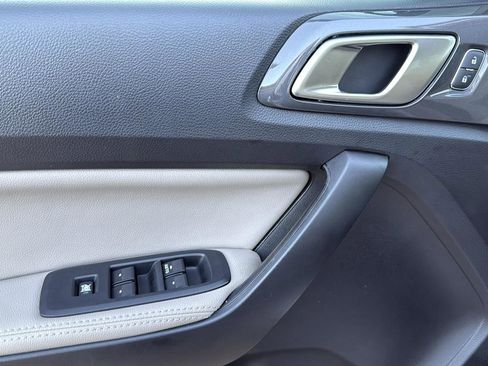 Used 2019 Ford Ranger Lariat w/ Equipment Group 501A Mid image 12