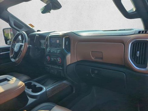 Used 2022 Chevrolet Silverado 3500 High Country AWD/4WD image 25