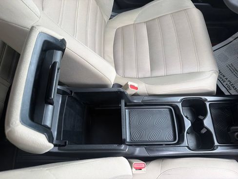 Used 2018 Honda CR-V EX image 37