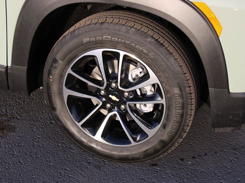 New 2026 Chevrolet TrailBlazer LT image 25