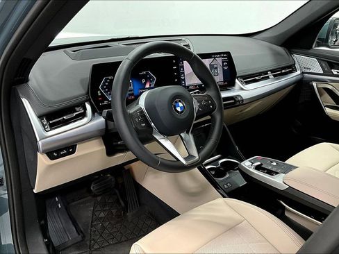 Used 2025 BMW X1 xDrive28i image 16