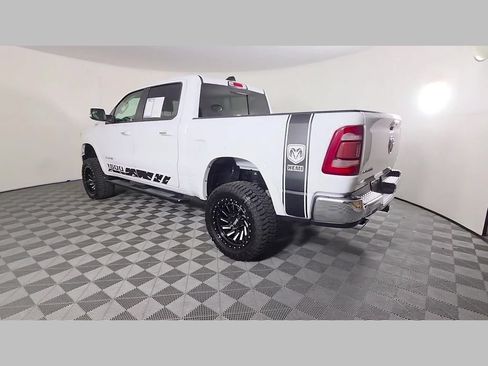 Used 2021 RAM 1500 Laramie RWD image 43