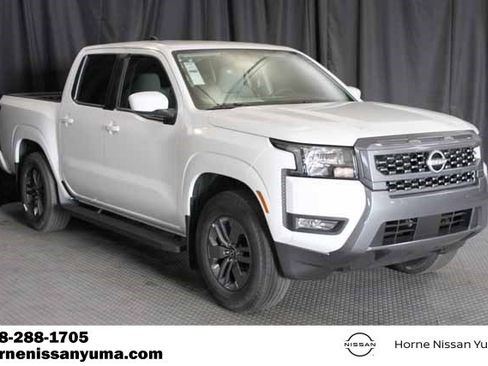 New 2025 Nissan Frontier SV w/ SV Convenience Package image 1