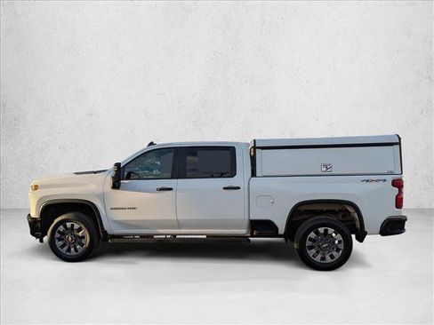 Used 2023 Chevrolet Silverado 2500 Custom w/ Infotainment Package image 8