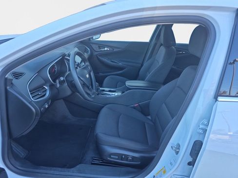 Used 2024 Chevrolet Malibu LT image 12