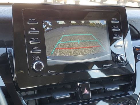 Used 2023 Toyota Camry SE image 19