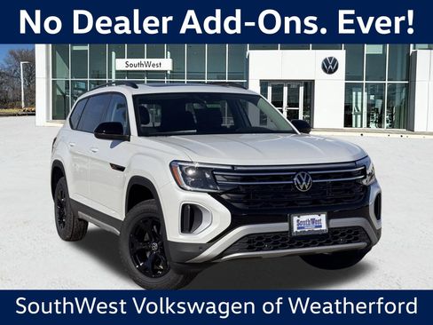 New 2026 Volkswagen Atlas Peak Edition AWD/4WD image 1