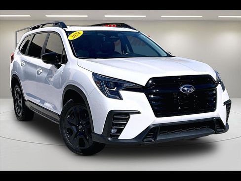 Used 2024 Subaru Ascent Onyx Edition Limited image 1