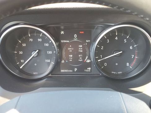 Used 2019 Land Rover Range Rover Evoque SE image 22