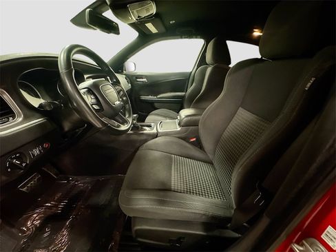 Used 2019 Dodge Charger R/T image 22