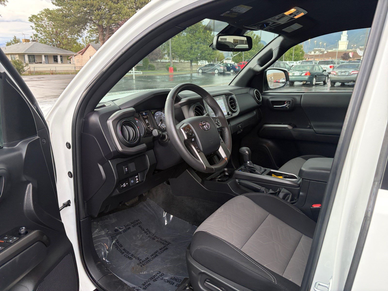Certified 2023 Toyota Tacoma TRD Off-Road w/ Technology Package AWD/4WD image 10