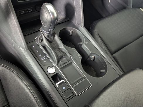 Used 2019 Volkswagen Atlas SE image 21