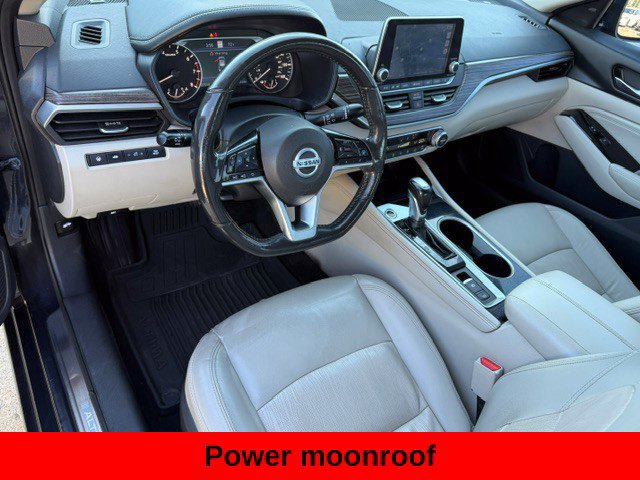 Used 2022 Nissan Altima 2.5 SL FWD image 14