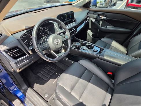 Certified 2023 Nissan Rogue SL w/ SL Premium Package AWD/4WD image 22