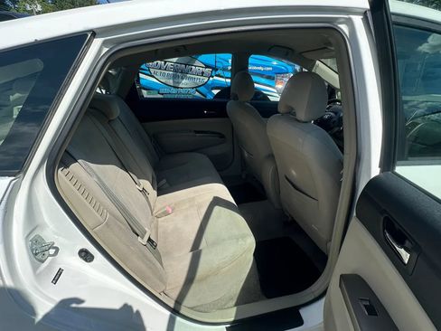 Used 2009 Toyota Prius w/ Pkg 2 FWD image 28
