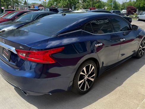 Used 2017 Nissan Maxima 3.5 SL FWD image 3