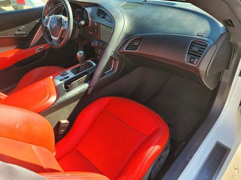 Used 2014 Chevrolet Corvette Base w/ 2LT Preferred Equipment Group image 12